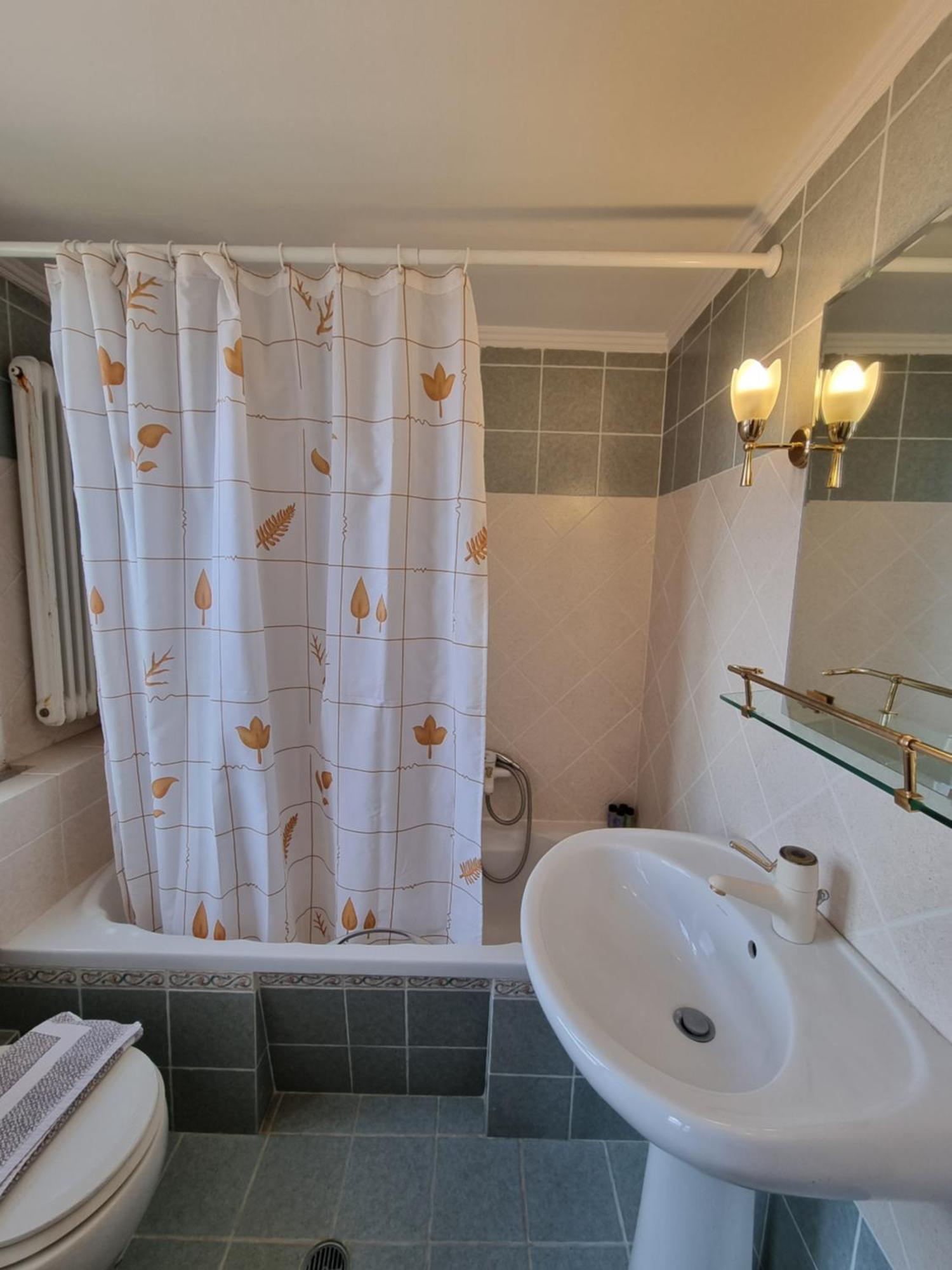 Kalavrita Krinides Apartment And Attics Ngoại thất bức ảnh